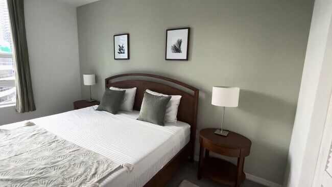 property at 951 Brickell Ave