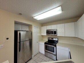 575 Bloomington Ct in Altamonte Springs, FL - Building Photo - Building Photo