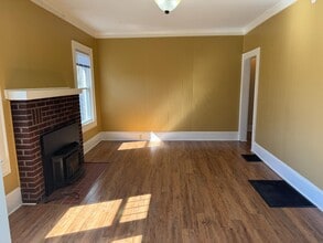 342 Highland Ave in Johnson City, TN - Building Photo - Building Photo