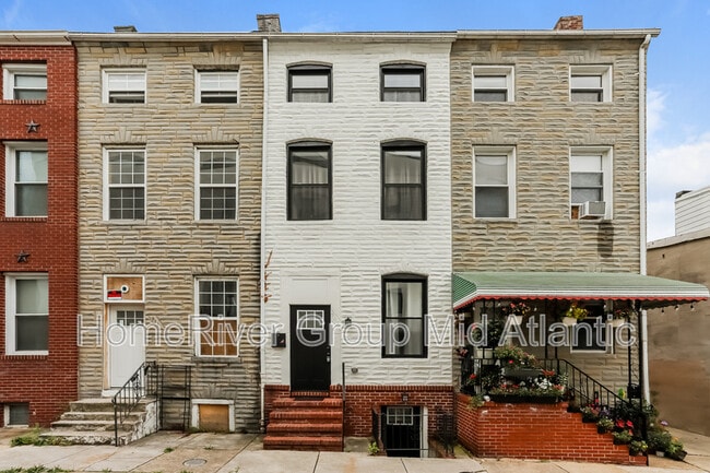 property at 909 Trinity St