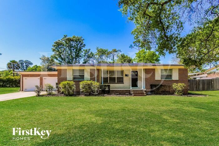 1006 Brookmont Ave E in Jacksonville, FL - Building Photo