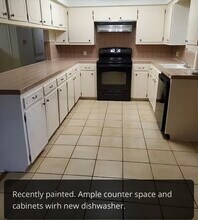 13018 Forest Ln in Montgomery, TX - Building Photo - Building Photo