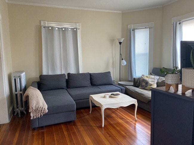 552 Rogers St, Unit 1