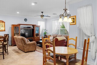 8620 Breezy Hill Dr in Boynton Beach, FL - Building Photo - Building Photo