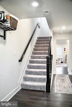 8037 Potter Pl in Elkridge, MD - Building Photo - Building Photo