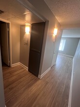 The Elms Apartments in Sacramento, CA - Building Photo - Building Photo