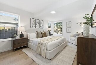 711 Roosevelt Ave in Redwood City, CA - Building Photo - Building Photo