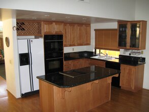 11322 Redbud Ct in San Diego, CA - Building Photo - Building Photo