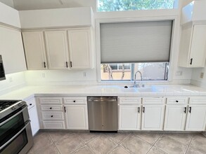 2723 Dietrich Dr in Tustin, CA - Building Photo - Building Photo