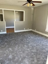 825 N Walnut St in Newton, KS - Building Photo - Building Photo