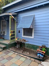 2708 1/2 E 13th St in Austin, TX - Building Photo - Building Photo