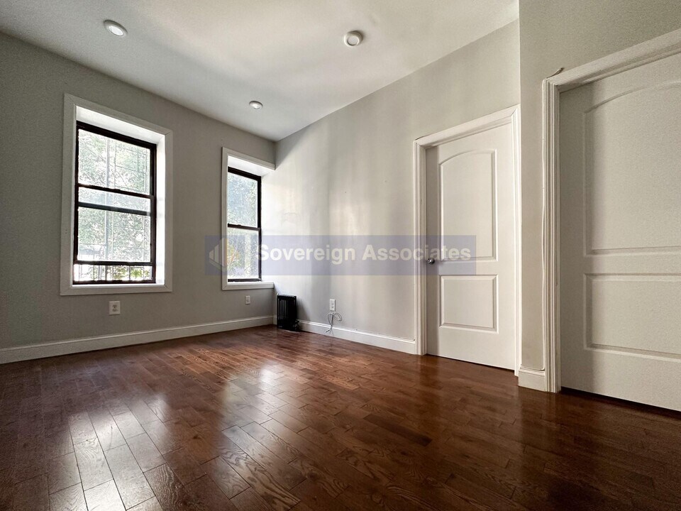 540 W 158th St in New York, NY - Building Photo