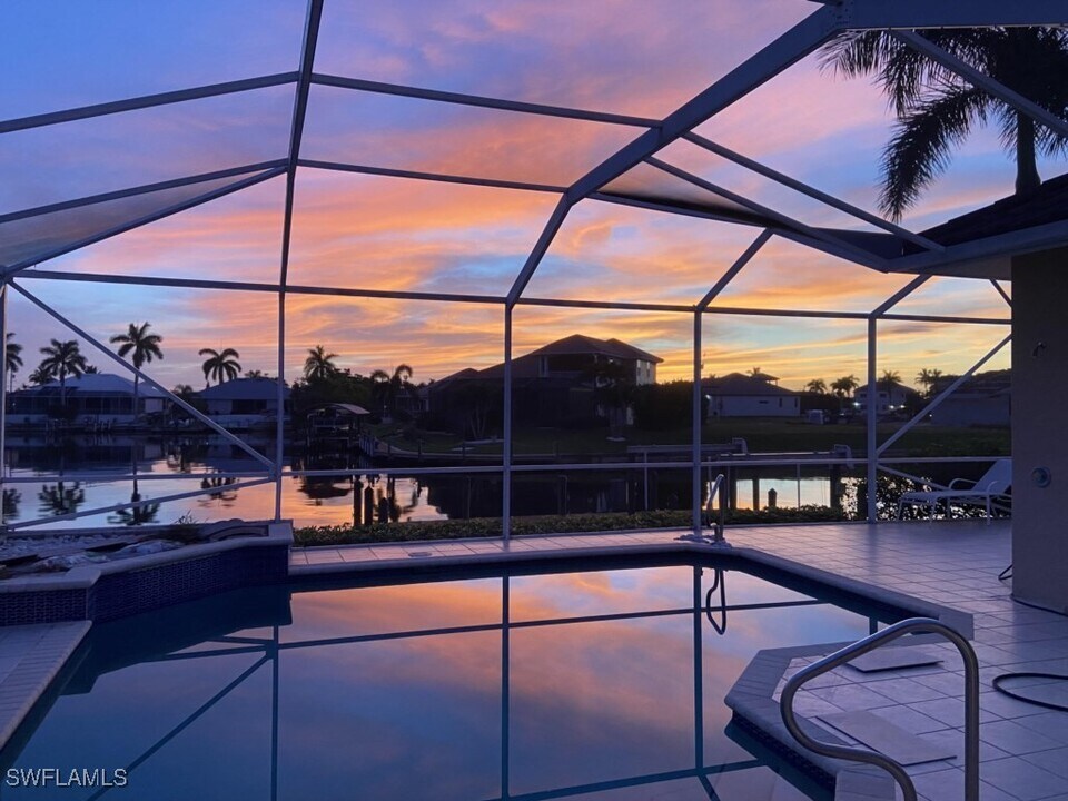 4022 SW 29th Ave in Cape Coral, FL - Building Photo