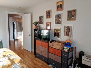 44 Lafayette Ave, Unit 104 in Chelsea, MA - Foto de edificio - Building Photo