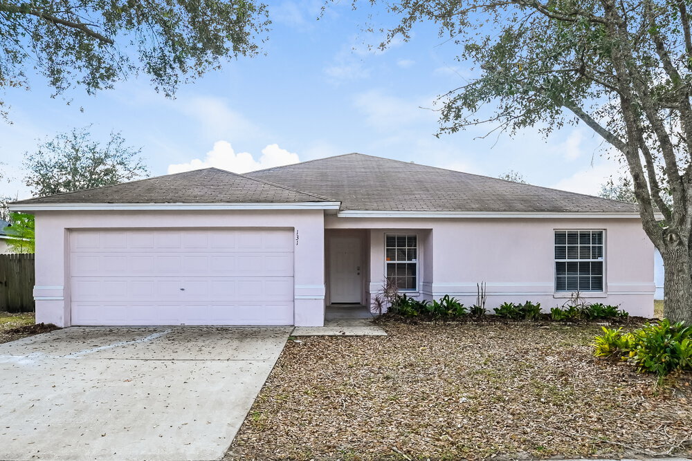 131 Winston Manor Cir in Seffner, FL - Building Photo