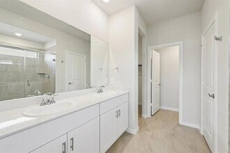 1056 Chestnut in Lavon, TX - Building Photo - Building Photo