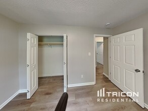 6631 Flat Rock Dr in Charlotte, NC - Building Photo - Building Photo