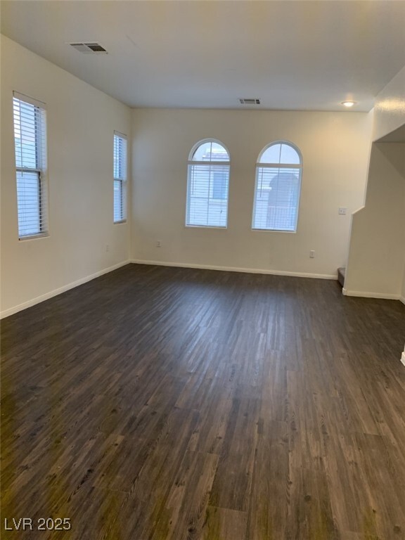 10628 W Double Spring Ct in Las Vegas, NV - Building Photo - Building Photo