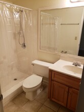 2181 Lakeview Dr, Unit 206 in Sebring, FL - Building Photo - Building Photo