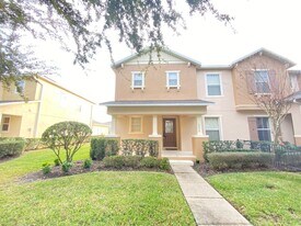 13838 Phoenix Dr in Orlando, FL - Building Photo