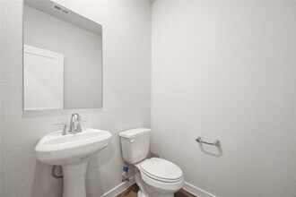 16335 Airborne Arch Ln in Porter, TX - Building Photo - Building Photo