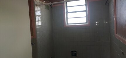 3203 Martin Luther King Jr Blvd, Unit C in New Orleans, LA - Building Photo - Building Photo