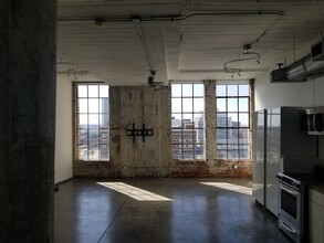 1122 Jackson St, Unit 911 in Dallas, TX - Building Photo - Building Photo