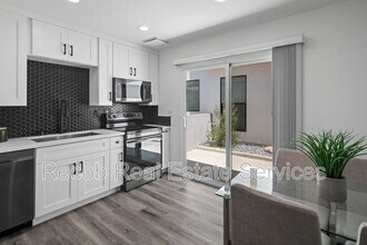 6634-6644 Rockglen Ave in San Diego, CA - Building Photo - Building Photo