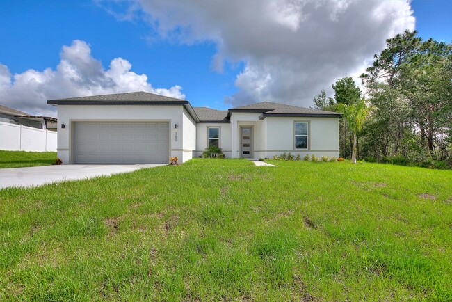 360 Hibiscus Dr in Poinciana, FL - Building Photo - Building Photo