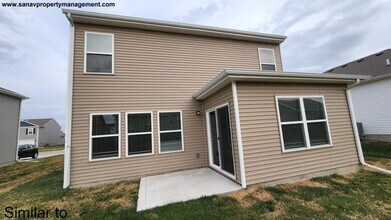 4204 NW Cedarwood Dr in Ankeny, IA - Building Photo - Building Photo