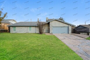 6905 S Oswego Ave in Tulsa, OK - Building Photo