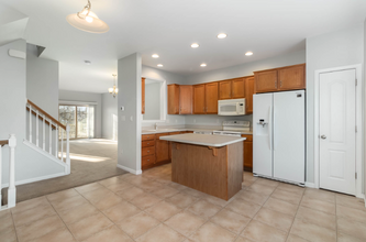 6350 Creekbend Dr in Mechanicsburg, PA - Building Photo - Building Photo
