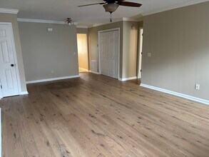 1315 Moice Dr, Unit #2 in Dalton, GA - Foto de edificio - Building Photo