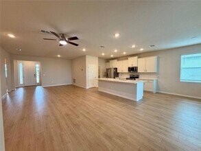 18241 Beach Ranch Terrace in Lakewood Ranch, FL - Foto de edificio - Building Photo