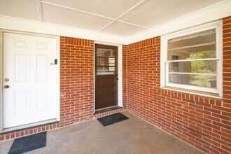 1216 Sanders Way in Lake City, GA - Building Photo - Building Photo