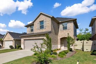 9265 Inland Leather Ln in Shenandoah, TX - Building Photo - Building Photo