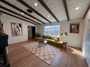 5648 Riverton Ave in Los Angeles, CA - Building Photo - Building Photo