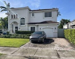 12715 NW 7th St in Miami, FL - Building Photo