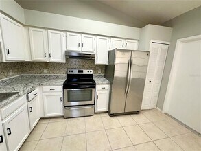 2510 Long Meadow Way in Orlando, FL - Building Photo - Building Photo