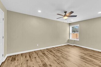 7194 Demeter Dr in Atlanta, GA - Building Photo - Building Photo