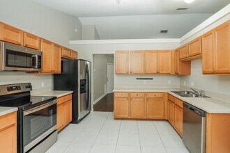 2651 Waterview Dr in Eustis, FL - Building Photo - Building Photo