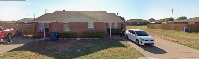 property at 405 Cactus Ln