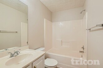 5251 Miranda Way in Powder Springs, GA - Building Photo - Building Photo