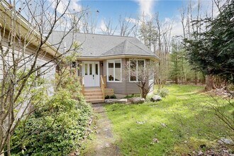 63 Lawrence Hill Rd in Accord, NY - Building Photo - Building Photo