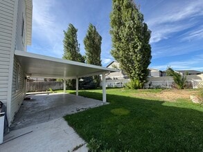 1569 N Deerhorn Ave in Kuna, ID - Building Photo - Building Photo