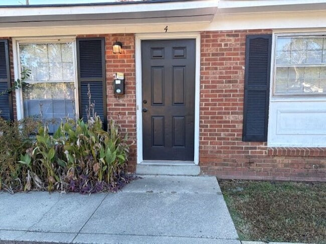 property at 411 S Confederate Ave