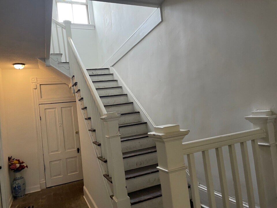 1104 Fillmore St, Unit Apt 2 in Lynchburg, VA - Building Photo