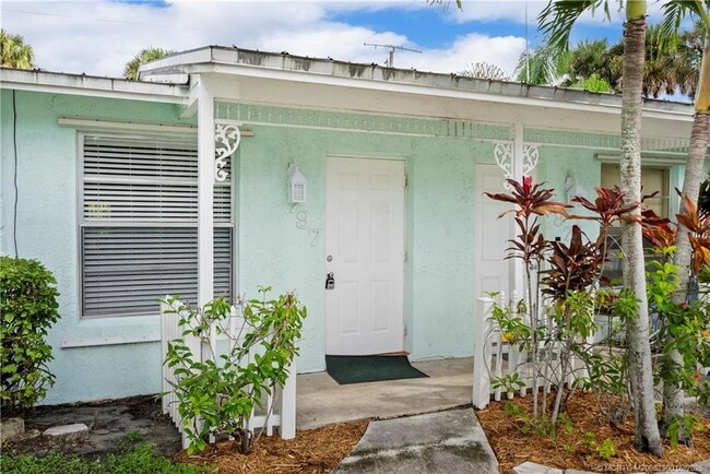 property at 797 SW 36th Terrace