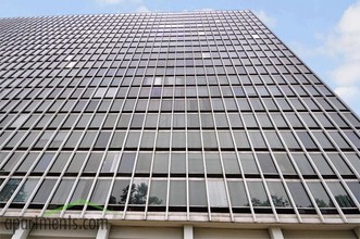 The Colonnade in Newark, NJ - Building Photo - Building Photo