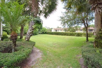 13400 Georgian Ct in Wellington, FL - Building Photo - Building Photo